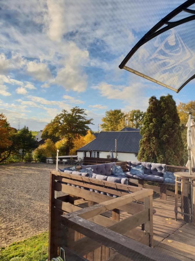 Schoene Kleiner Onkel Auf Idyllischem Reiterhof Nahe Burg Eltz Apartment Munstermaifeld